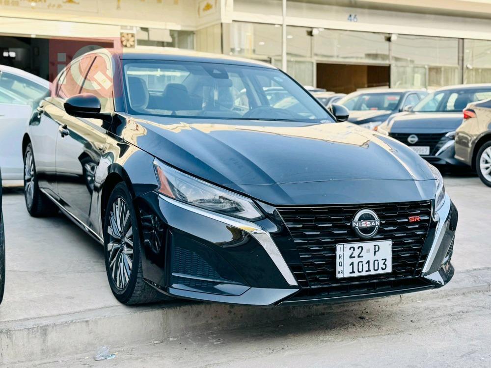 نیسان ئەلتیما